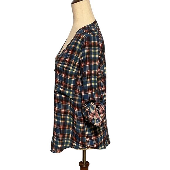 Forever 21 Plaid V-Neck Button Down Shirt XS - Picture 6 of 8